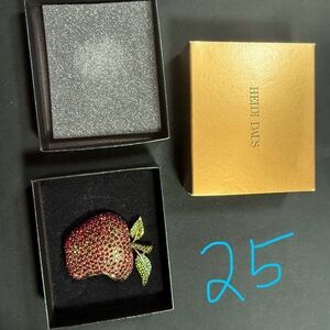 PRICE FIRM • NIB Heidi Daus apple pin brooch pendant “Forbidden Fruit” Swarovski